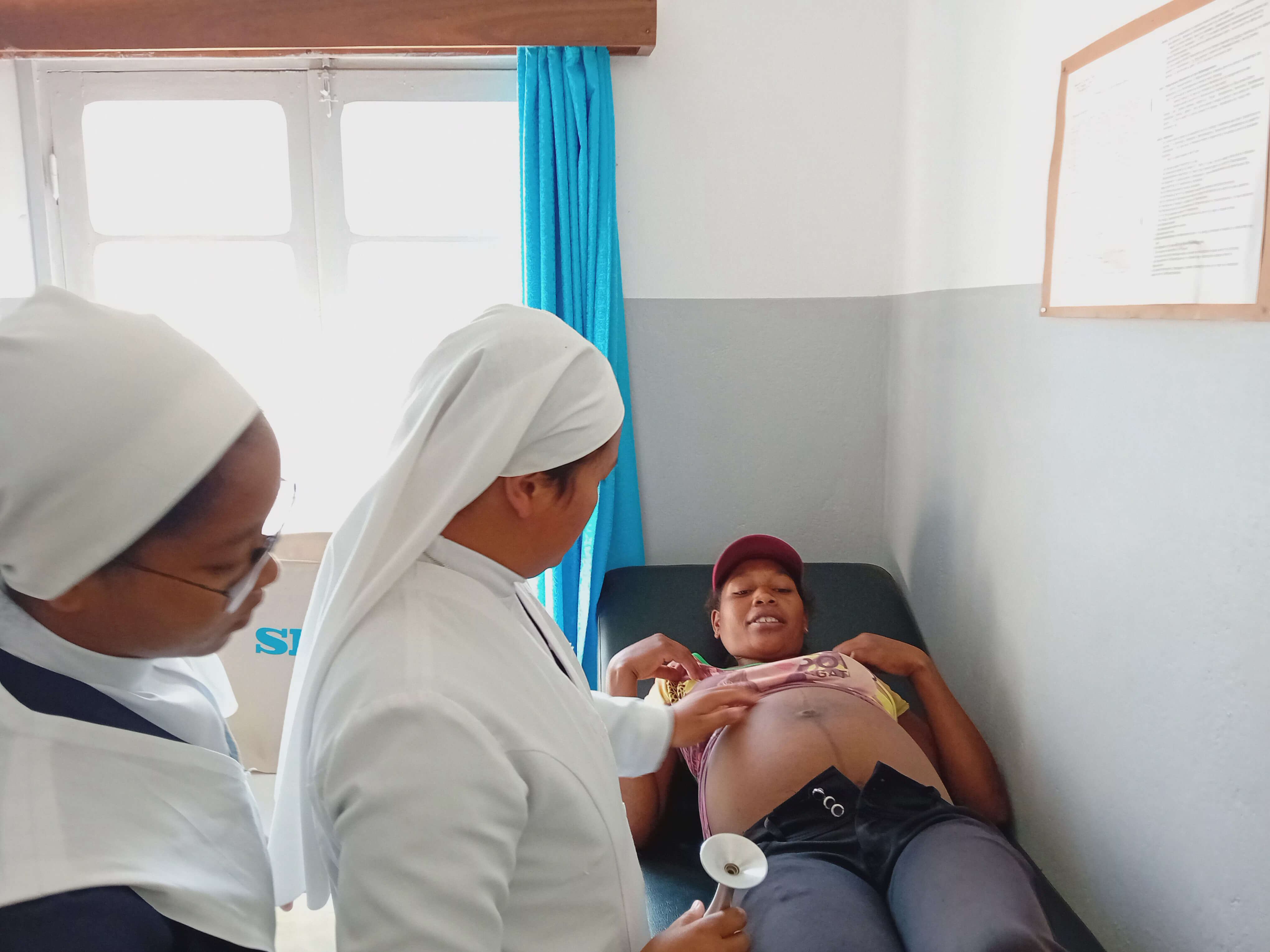 Première future Maman accueillie à la maternité du dispensaire d'Imady